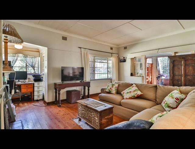 3 BEDROOM HOUSE FOR SALE IN BOUGHTON